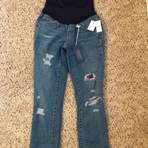 NEW GAP MATERNITY JEANS